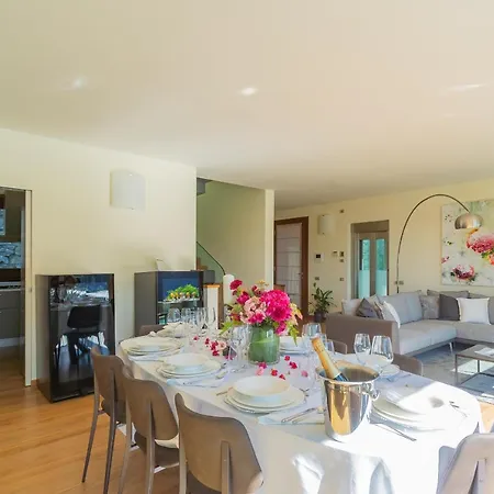 Vila Infinity By Rent