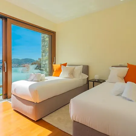 Vila Infinity By Rent