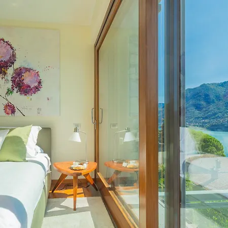 Infinity By Rent Vila Como