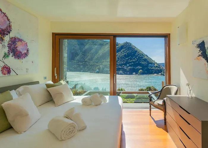 Infinity By Rent Villa *